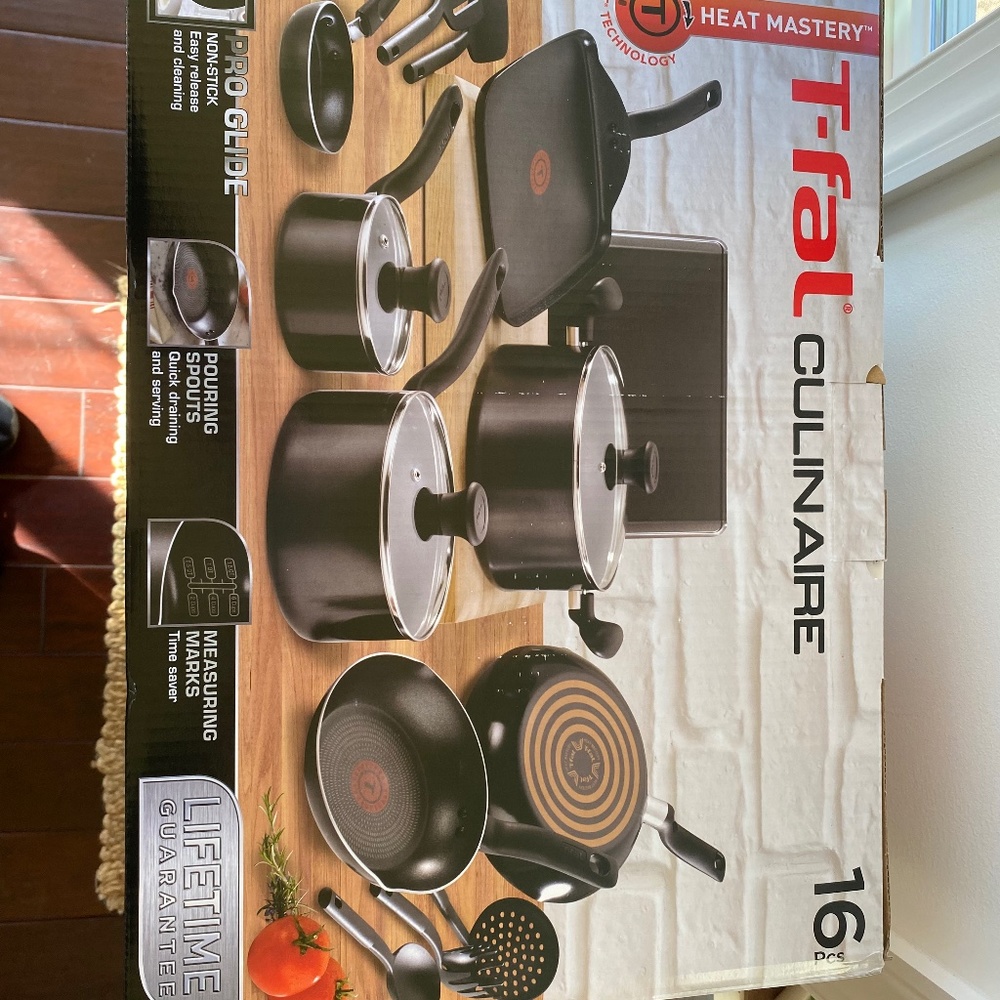 BRAND NEW!! T-Fal 16-Pc Full Cookware set